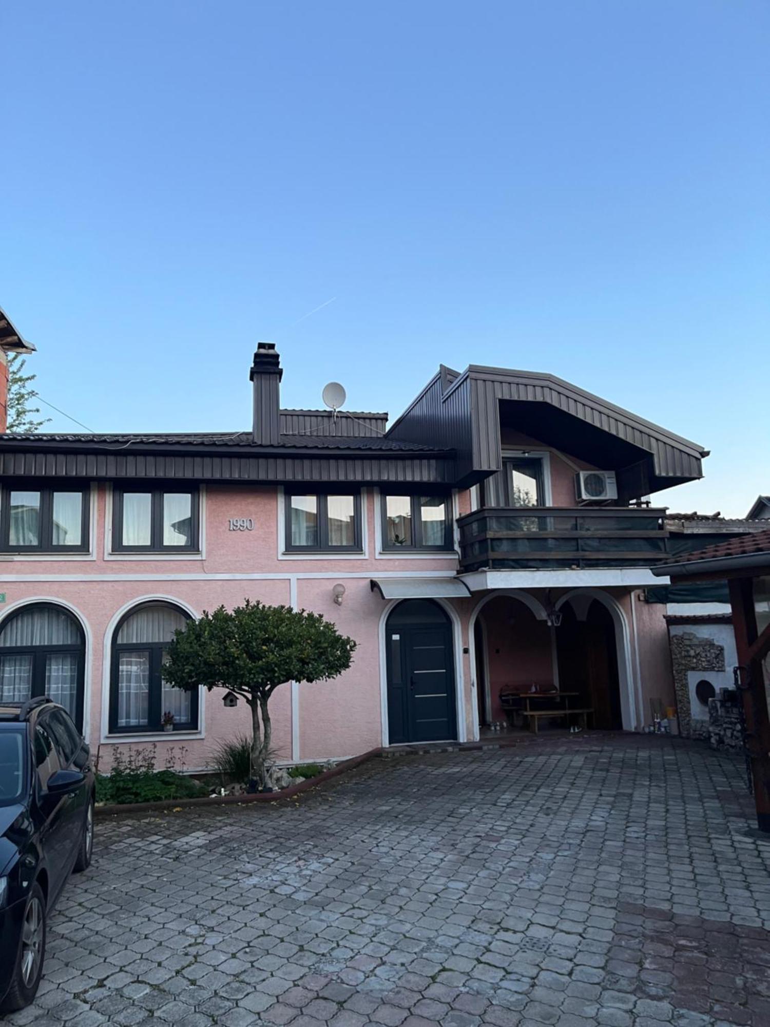 Guest House Eden Bihac Exterior photo
